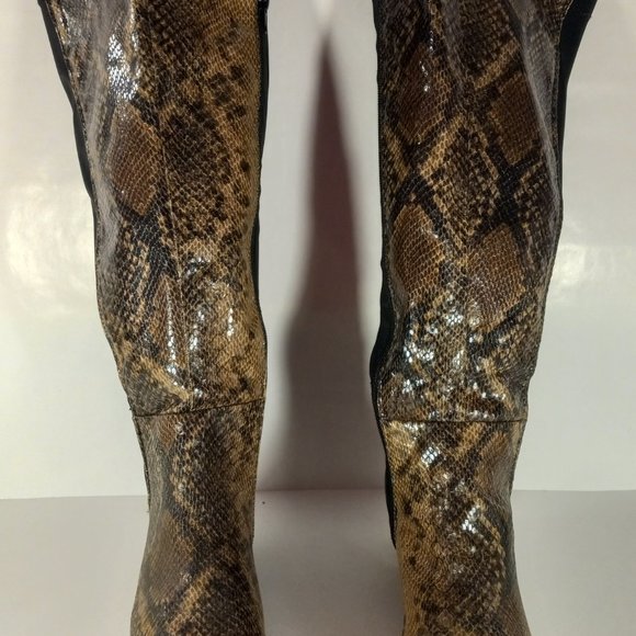 GARCELLE WOMEN SNAKESKIN EMBOSSED LEATHER STRETCH /SPANDEX BACK TALL BOOTS SZ 10 - Picture 6 of 9